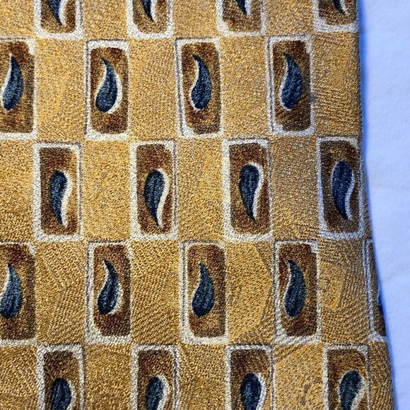 Vintage Perry Ellis Portfolio Mens Tie 100% Silk Gold/blue - Picture 2 of 5